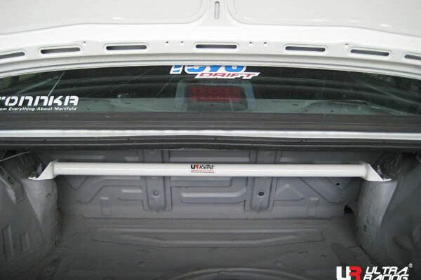ULTRA RACING リアタワーバー BMW 3シリーズ E30 A20/B20 1989/01〜1993/10 RE2-070