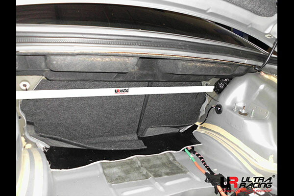 ULTRA RACING リアタワーバー DODGE チャレンジャー 2008/04〜 RE2-2418