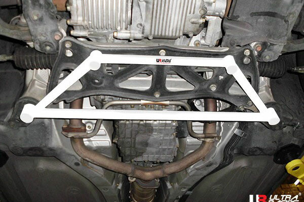 ULTRA RACING フロントメンバーブレース ACURA RL KA9 1996〜1998 LA4-2362