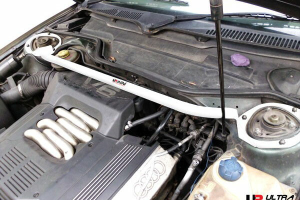 ULTRA RACING フロントタワーバー AUDI A6(C4) 4AABC 1996/10〜1997/09 TW2-1756