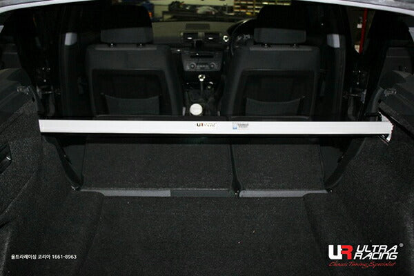 ULTRA RACING リアタワーバー BMW 1シリーズ E82 UC30 2004/10〜2012/08 RE2-1122