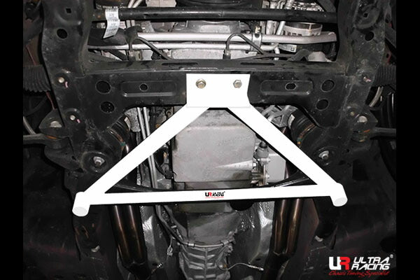 ULTRA RACING フロントメンバーブレース CHEVROLET カマロ 2009/12〜2016/07 LA3-2381
