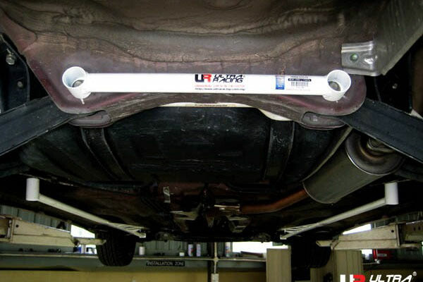 ULTRA RACING リアメンバーブレース ホンダ シビックセダン FD1 2005/09〜2012/06 RL2-938
