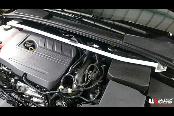 ULTRA RACING フロントタワーバー FORD フォーカス MPBMGD 2013/04〜2016/12 TW2-2822