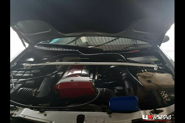 ULTRA RACING フロントタワーバー MERCEDES BENZ CLKクラス W208 208365 1997/09〜2003/01 TW2-2605