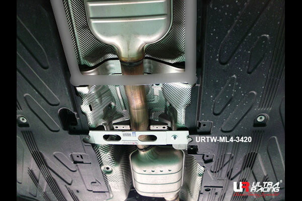 ULTRA RACING ミドルメンバーブレース MERCEDES BENZ Cクラス W205 205004C 2014/07〜 ML4-3420