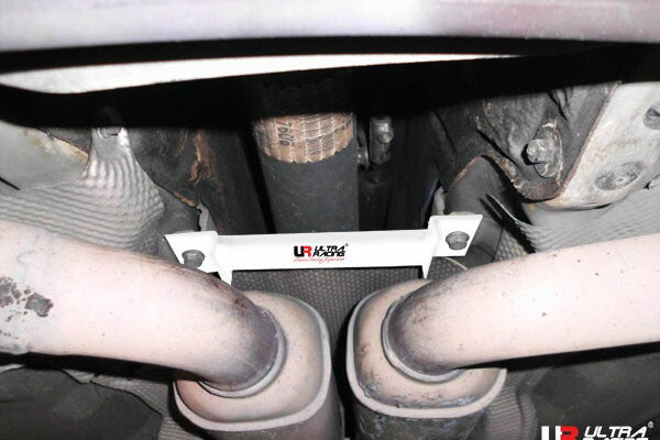 ULTRA RACING ミドルメンバーブレース MERCEDES BENZ Eクラス W210 210061 1995/10〜2002/06 ML2-2132