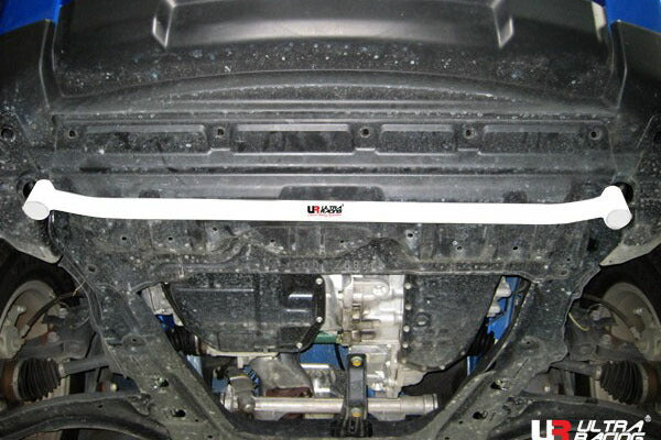 ULTRA RACING フロントメンバーブレース ニッサン エクストレイル T31 2007/08〜2014/04 LA2-1226