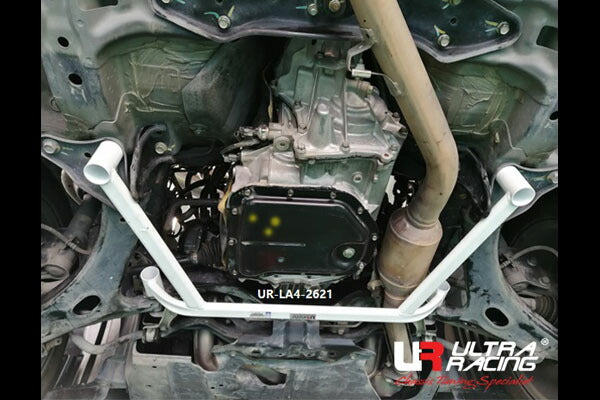 ULTRA RACING フロントメンバーブレース スバル エクシーガ YA5 2008/06〜2015/03 LA4-2621
