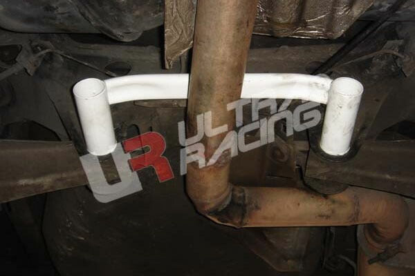 ULTRA RACING リアメンバーブレース PEUGEOT 406 D8/D8BR/D8BRV/D8CPV/D9/D93FZ/D9BR/D9BRL4/D9BRV/D9CPV/D9L4/D9V 1996/11〜2005/08 RL2-577