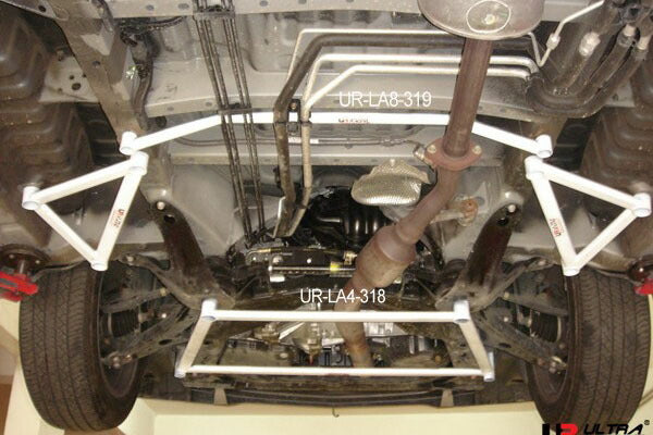 ULTRA RACING フロントメンバーブレース トヨタ アルファード ANH10W/ANH15W/MNH10W/MNH15W 2002/05〜2008/05 LS8-319P