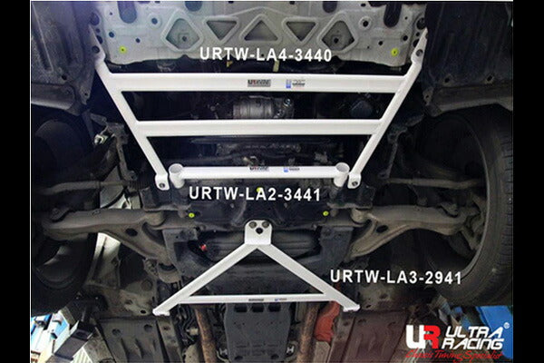 ULTRA RACING フロントメンバーブレース レクサス GS450h GWL10 2012/01〜 LA4-3440