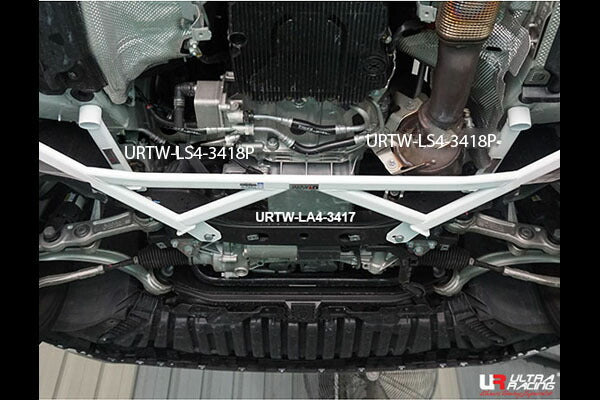 ULTRA RACING フロントメンバーブレース VOLVO V40 4B4204W 1997/10〜2004/05 LA4-165