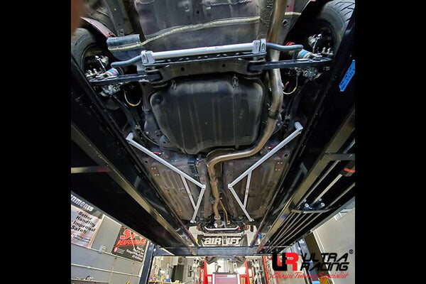 ULTRA RACING サイドロアバー ホンダ シビック EK9 1995/09〜2000/09 SD6-685P