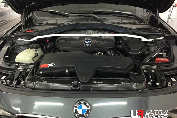 ULTRA RACING フロントタワーバー BMW 3シリーズ F31 3D20 2012/01〜 TW2-2070