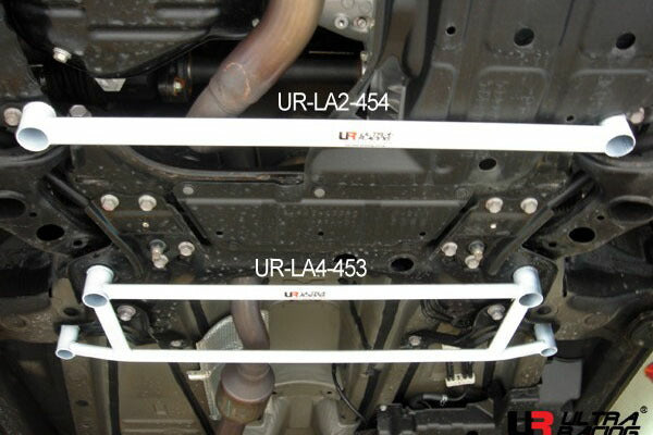 ULTRA RACING フロントメンバーブレース トヨタ RAV4 ACA36W 2005/11〜2016/08 LA2-454