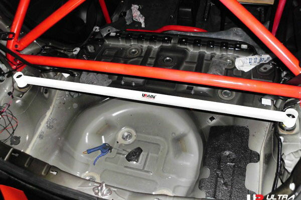 ULTRA RACING リアタワーバー スズキ スイフト ZC72S 2010/09〜2017/01 RE2-2005