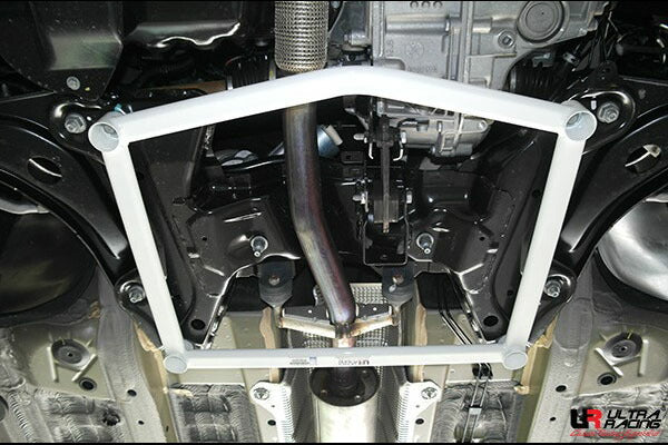 ULTRA RACING フロントメンバーブレース CITROEN DS3 A5CHN05 2010/03〜2019/09 LA4-2573