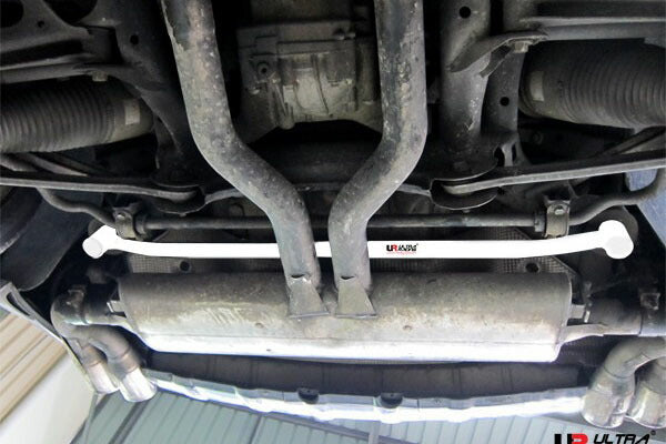 ULTRA RACING リアメンバーブレース VOLKSWAGEN トゥアレグ 7LAZZS/7LBMVS 2003/09〜2011/02 RL2-1199