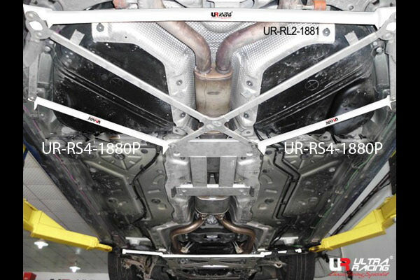 ULTRA RACING リアメンバーブレース PORSCHE パナメーラ 970CWA/970M46 2009/03〜2016/07 RL2-1881