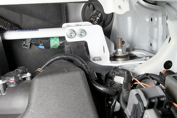 OKUYAMA ストラットタワーバー トヨタ アルファード/ヴェルファイア GGH20W/ANH20W/GGH25W/ANH25W  634 049 0