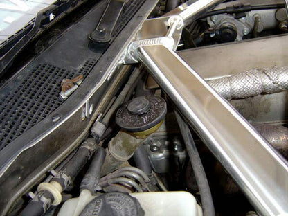 OKUYAMA ストラットタワーバー トヨタ マークII/クレスタ/チェイサー JZX100  642 011 0