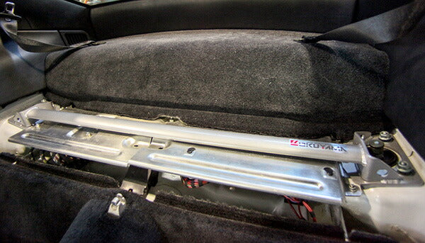 OKUYAMA ストラットタワーバー PORSCHE 911 997 カレラS  651 727 0