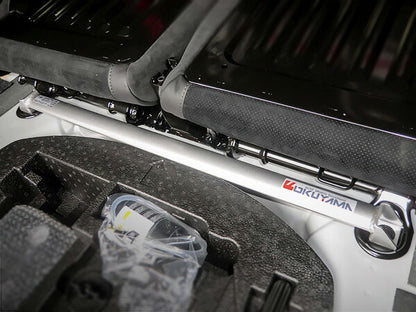 OKUYAMA トランクブレースバー ABARTH 500 312141  695 738 0