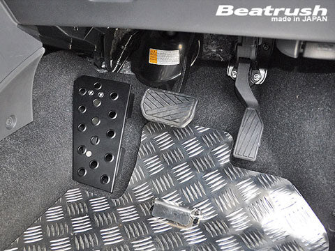 LAILE ドライバーズフットレスト スズキ スイフトスポーツ ZC31S 2007/05〜2010/07 S48042DRB/S48042DRK