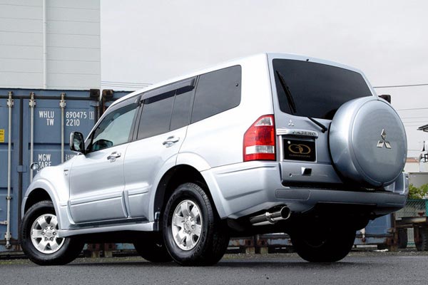 GANADOR 4WD Vertex SUS ミツビシ パジェロ LA-V73W 2002/09〜2006/10 GD-109