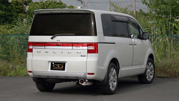 デリカD：5クリーンディーゼル CV1W マフラー ガナドール 4WD