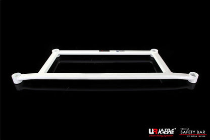 ULTRA RACING フロントメンバーブレース VOLKSWAGEN トゥーラン 1TBMY/1TCAV/1TCTH 2004/04〜2016/01 LA4-1192