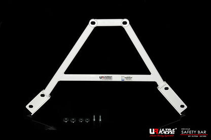 ULTRA RACING フロントメンバーブレース VOLVO 940 9B230 1990/09〜1997/10 LA4-1729