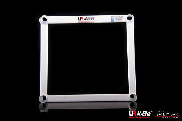 ULTRA RACING フロントメンバーブレース トヨタ スープラ JZA80 1993/05〜2002/07 LA4-779
