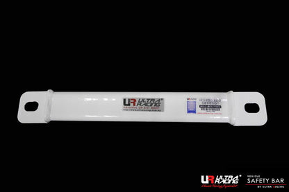ULTRA RACING ミドルメンバーブレース MERCEDES BENZ Cクラス W204 204047 2007/06〜2015/04 ML2-1824