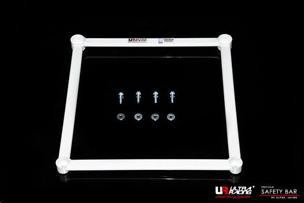 ULTRA RACING ミドルメンバーブレース マツダ アクセラ BM2FP/BM5FP/BMLFP 2013/11〜 ML4-2592