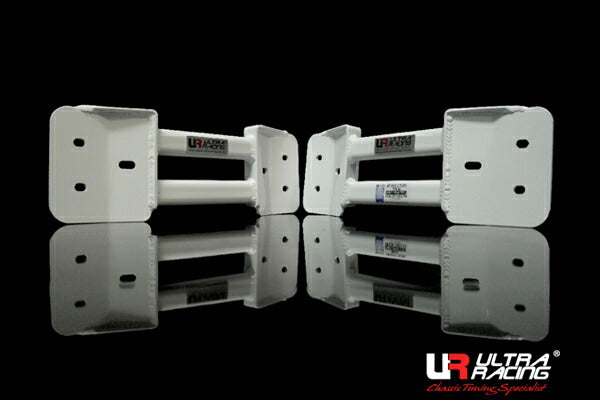 ULTRA RACING ミドルメンバーブレース BMW M3 E46 BL32 2001/01〜2007/08 MS4-2884P