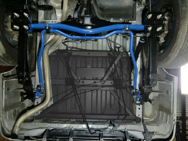 CUSCO リヤスタビバー トヨタ ハイエース KDH205V/KDH206V/KDH205K/KDH206K/GDH206V 2004/08〜 918 311 B28