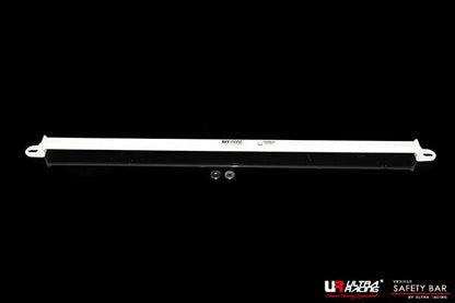 ULTRA RACING リアタワーバー トヨタ アクア NHP10 2011/12〜 RE2-1937