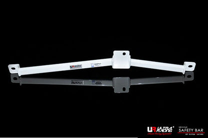 ULTRA RACING リアタワーバー PEUGEOT 208 A95F01/A9C5F03/A9C5G04/A9CHM01/A9HM01/A9HN01/A9X5G04 2012/11〜 RE3-2576