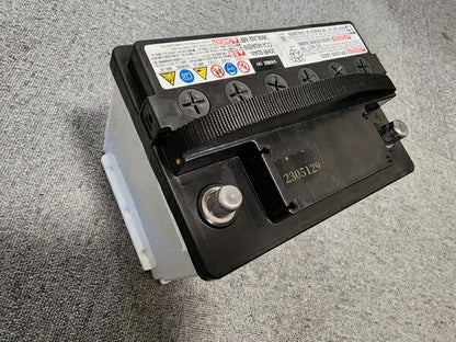 Panasonic/GS YUASA リユースバッテリー トヨタ ハリアーハイブリッド 6AA-AXUH85 2020/06〜 【中古】 LN2