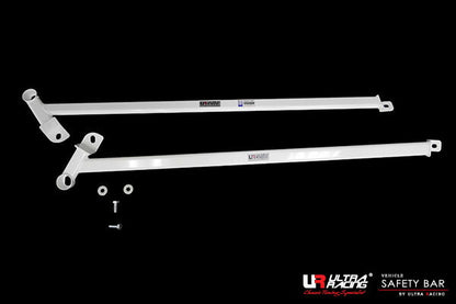 ULTRA RACING サイドロアバー FORD マスタング  2015〜 SD6-3302P
