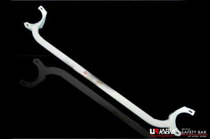 ULTRA RACING フロントタワーバー FIAT プント 188A1 2000/06〜2006/08 TW2-040