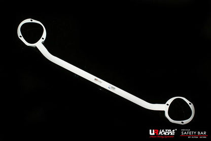 ULTRA RACING フロントタワーバー AUDI A6(C4) 4AABC 1996/10〜1997/09 TW2-1756