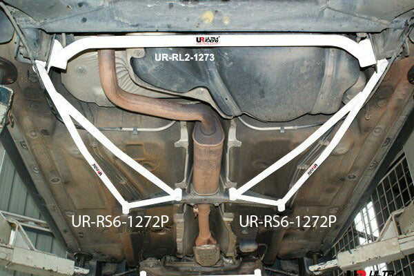 ULTRA RACING リアメンバーサイドブレース VOLKSWAGEN ゴルフIV 1JAGU/1JAUM 1998/08〜2004/06 RS6-1272P