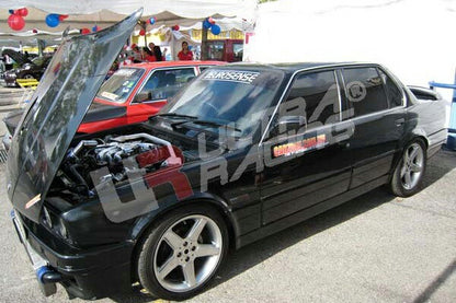 ULTRA RACING フロントタワーバー BMW 3シリーズ E30 A20/B20 1989/01〜1993/10 TW2-069A