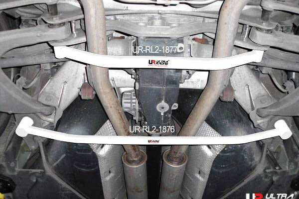 ULTRA RACING リアメンバーブレース AUDI S8(D3) 4EBSMF 2006/06〜2010/12 RL2-1876