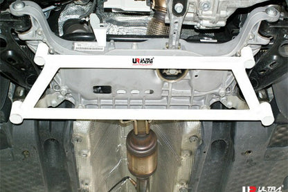 ULTRA RACING フロントメンバーブレース VOLKSWAGEN パサート/パサートヴァリアント 3CCAX 2011/05〜2015/07 LA4-1250