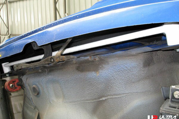 ULTRA RACING リアフレームブレース スバル インプレッサ GDB 2002/11〜2006/11 RT2-718