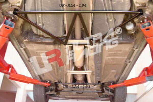 ULTRA RACING フロントメンバーブレース VOLVO S80 TB5244/TB6284/TB6294/TB6304 1998/09〜2006/08 LA4-193
